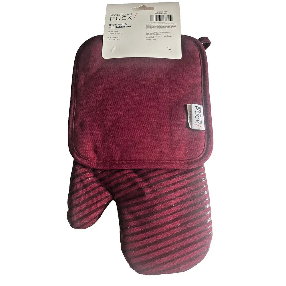 Wolfgang Puck Kitchen Oven Mitt Potholder Silicone Grips Maroon Embroidered